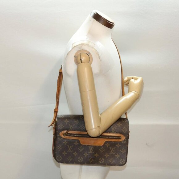 LOUIS VUITTON Monogram Saint Germain 28 Shoulder Bag - Picture 14 of 16